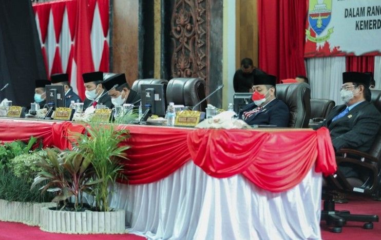 Sambut HUT ke-76, DPRD Provinsi Jambi Gelar Paripurna Mendengarkan Pidato Kenegaraan Presiden Jokowi