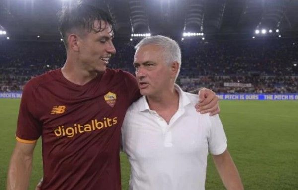 Debut Resmi bersama AS Roma, Jose Mourinho Petik Kemenangan