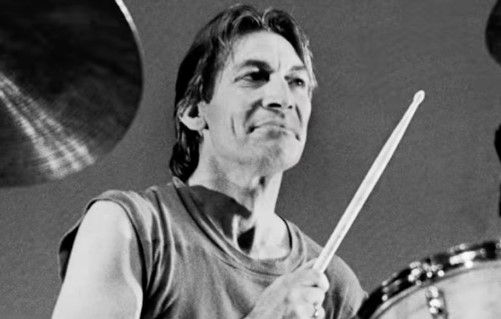Charlie Watts, Drummer Band Rolling Stone Tutup Usia