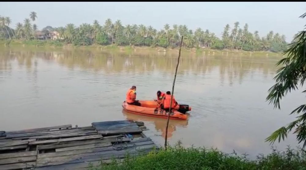 Hilang di Bantaran Sungai Batanghari, Warga Telukleban dalam Pencarian 