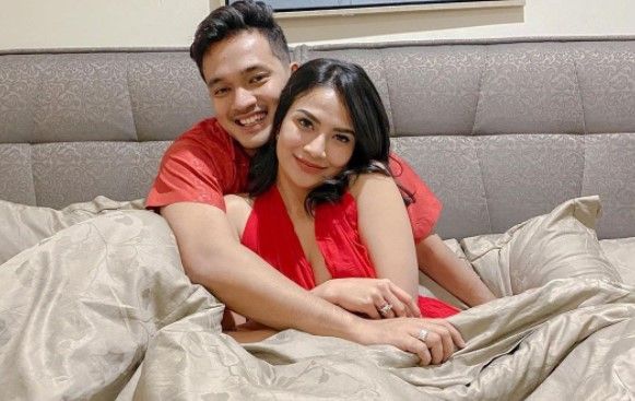 Begini Cara Vanessa Angel Memuaskan Suami di Ranjang, Hmmm