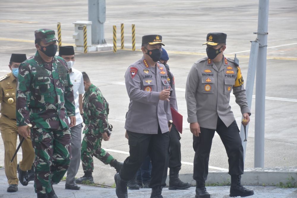 Kapolda Jambi Sambut Kedatangan Panglima TNI dan Kapolri