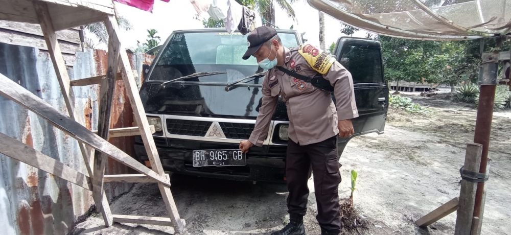 Sopir Bawa Lari Mobil Majikan