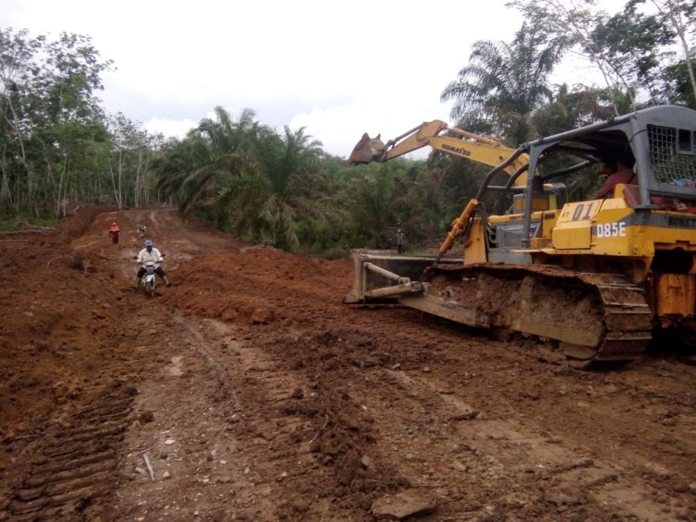 Jalan yang Dibuka Satgas TMMD Desa Bakal Ramai