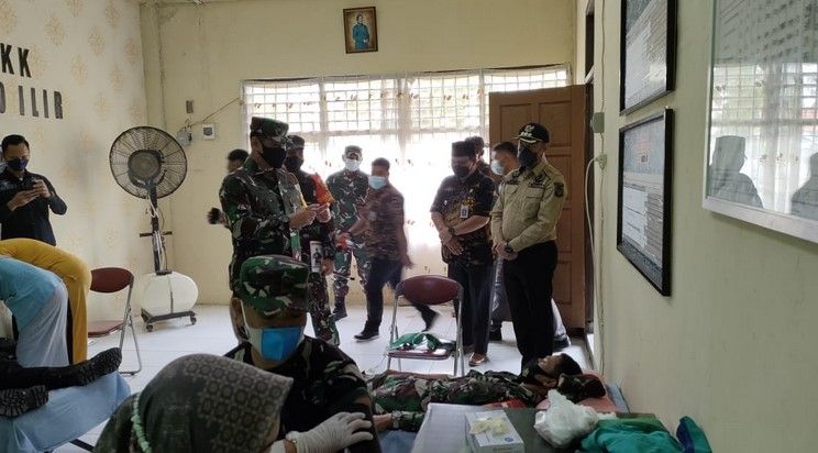 Katim Wasev Mabes TNI, Pantau Donor Darah di Lokasi TMMD ke-112