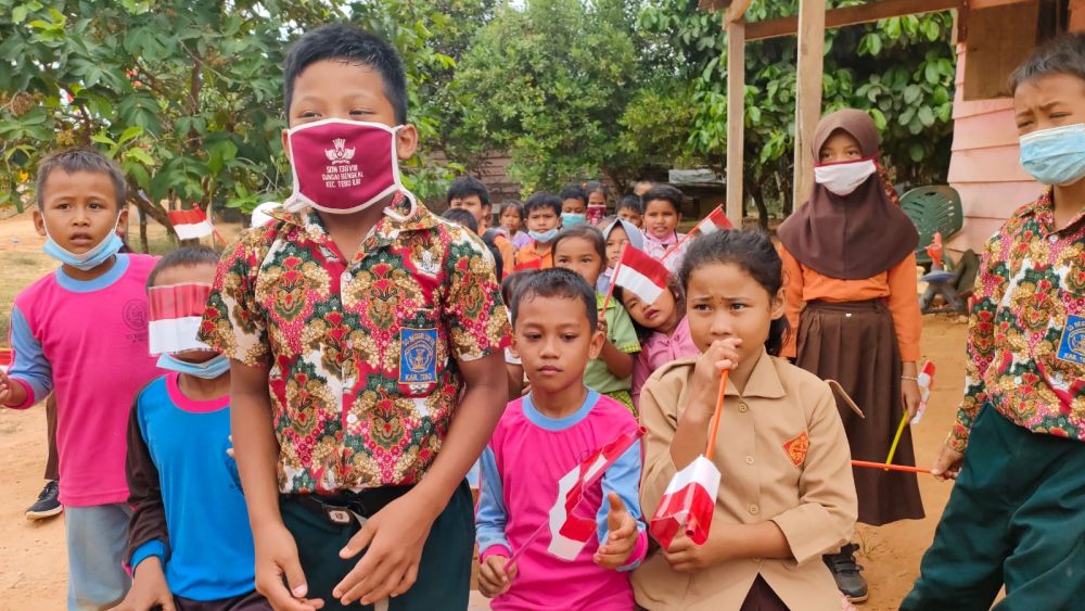 Senangnya Murid SD di Lokasi TMMD