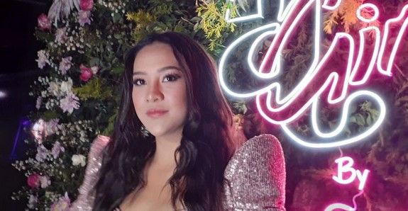 Anya Geraldine Pamer Video saat Mandi, Suara Pria Bikin Warganet Penasaran    