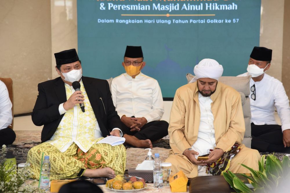 Hadapi Pemilu 2024, Airlangga Minta Do'a para Ulama di Momentum Maulid Nabi