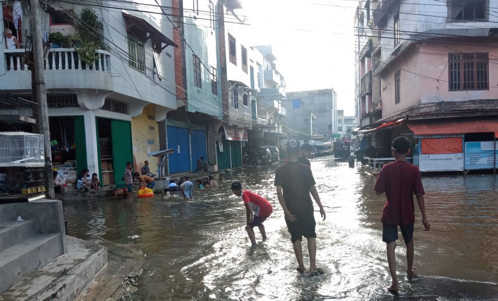 Banjir Rob Diprediksi Sampai Desember