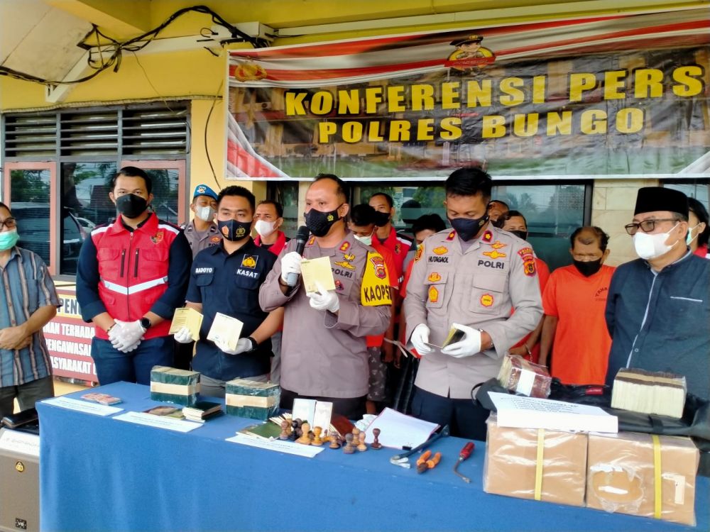 Komplotan Pencuri Buku Nikah Kemenag Bungo Ditangkap Polres Bungo