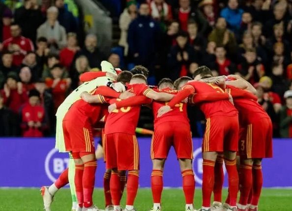 Tahan Imbang Tim Nomor 1 Dunia, Wales Melaju ke Play-off
