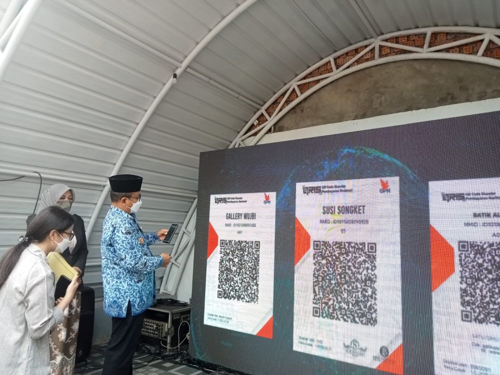 Diminta Bertransformasi ke Digitalisasi