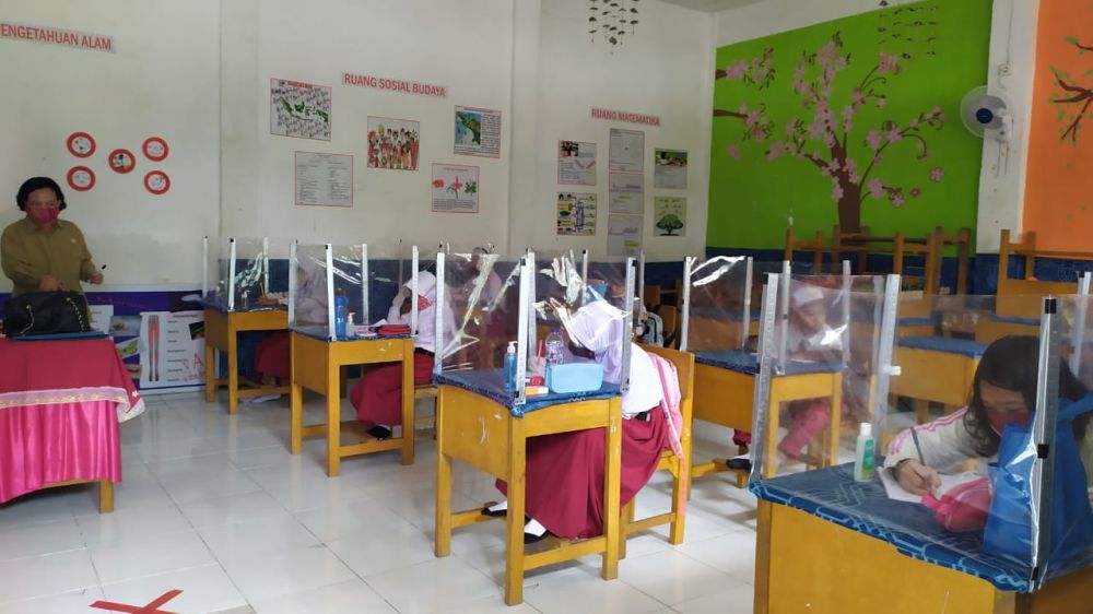 Nataru, Sekolah Tak Libur