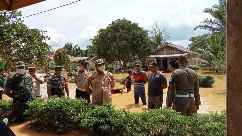 Puluhan Rumah Warga di Renahmendaluh Tanjab Barat Terendam Banjir