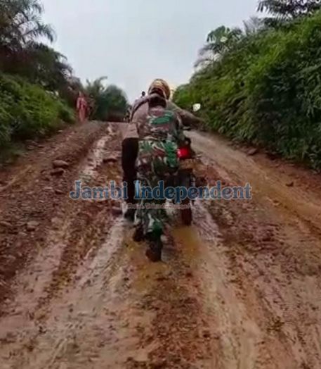 Kapolda Jambi Apresiasi Militansi TNI-Polri dan Nakes, Sukseskan Vaksinasi di Pedalaman Bungo