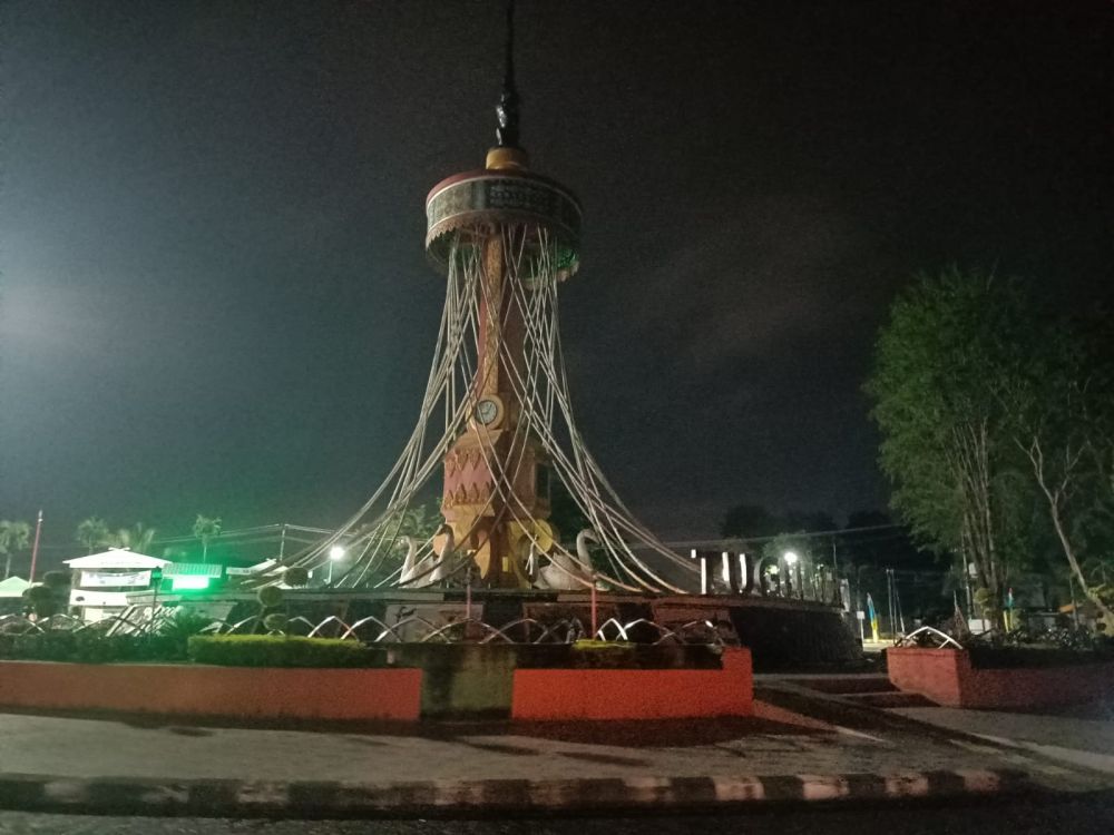 Jelang Pergantian Tahun, Kawasan Tugu Keris Sepi