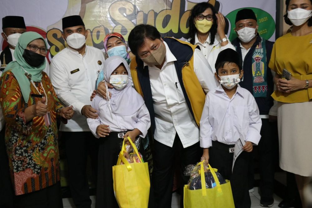 Menko Airlangga Prioritaskan Program Vaksinasi Anak, Akselerasi Sekolah Tatap Muka