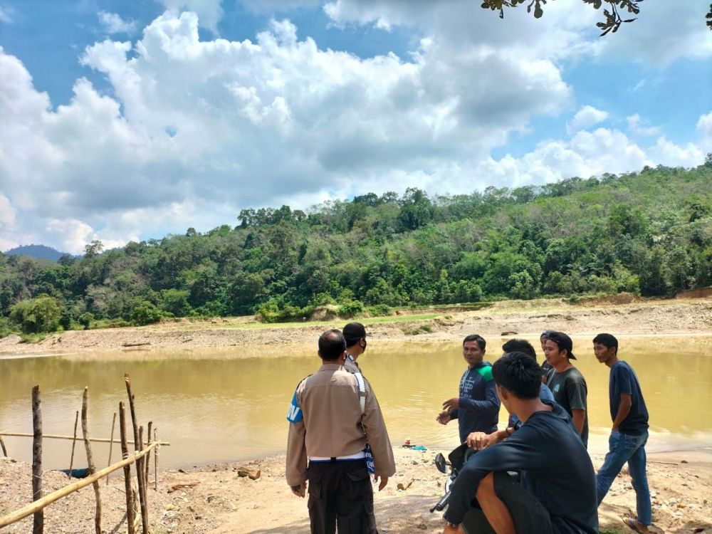 Niat Buang Air Besar, Warga Sarolangun Dikabarkan Hilang di Sungai Batang Asai