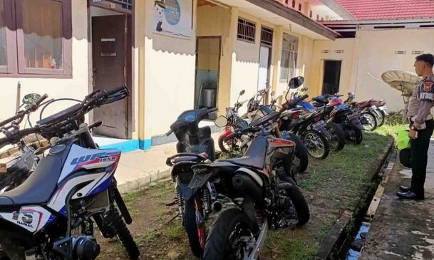 Pakai Knalpot Racing Belasan Motor Dikandangkan