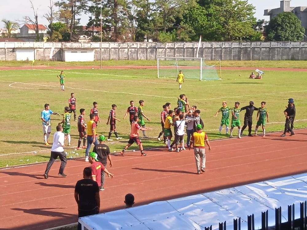 Suporter PS Batanghari vs PS Kota Jambi Sempat Ricuh, Ini yang Bikin Emosi