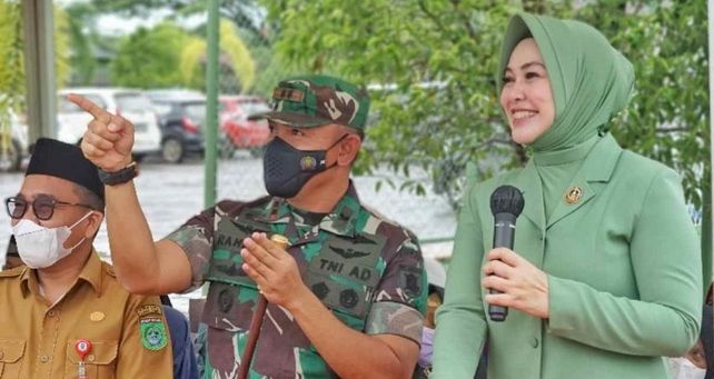 Runner Up Puteri Indonesia Resmikan Kantor Persit Tanah Bumbu, Begini Pesannya
