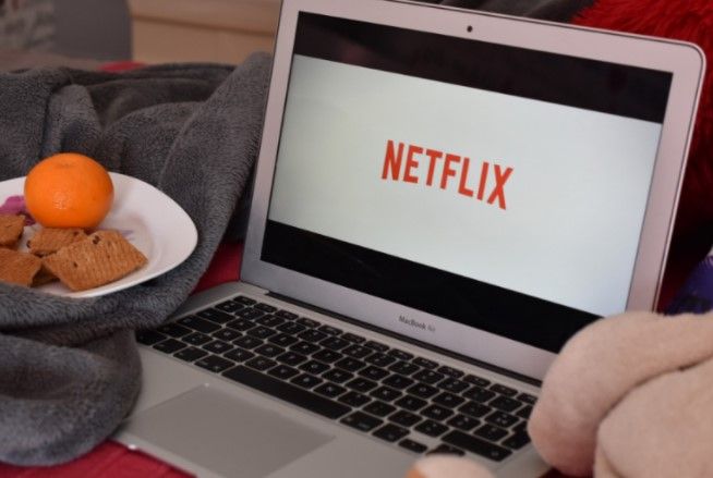 Tidak Bisa menambahkan Tontonan Baru di Netflix? Ini Solusinya