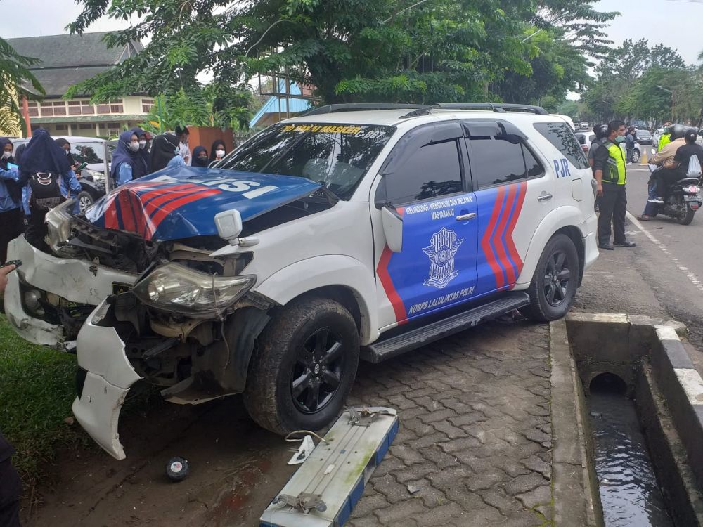 Imbas Laka Beruntun Mobil PJR, Bripka Deni Ditarik Sementara