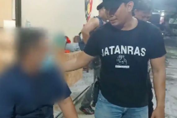 Viral Video Detik Detik Penangkapan Pasutri Dalang Pemerasan Di Michat