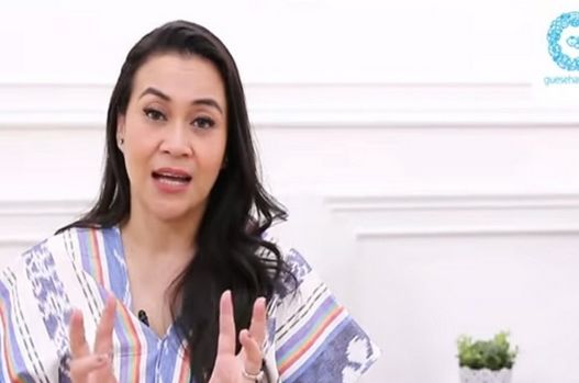 Tips Gaya Bermain cinta dari Zoya Amirin, Wanita Puas, Dijamin Ketagihan