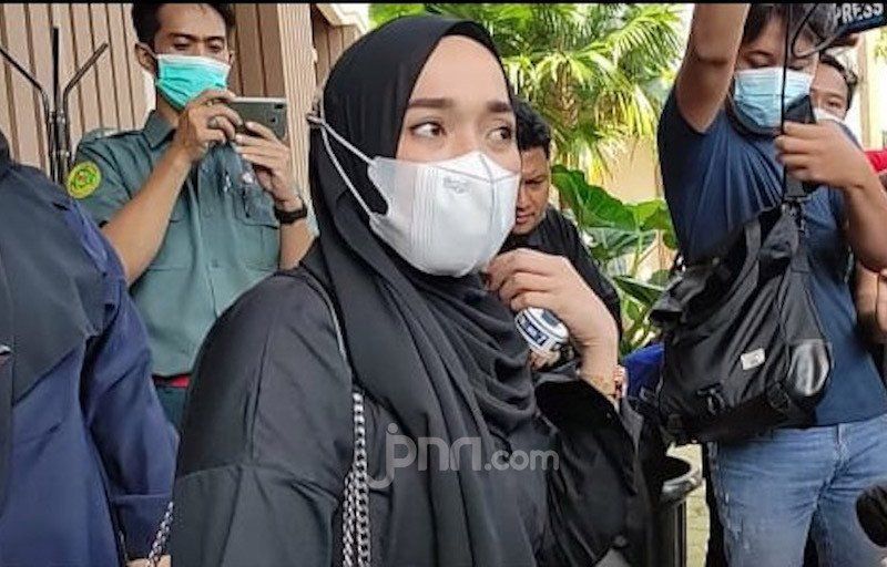 Cerai dari Ayus Sabyan, Ririe Fairus Takut Anak Masuk Sekolah