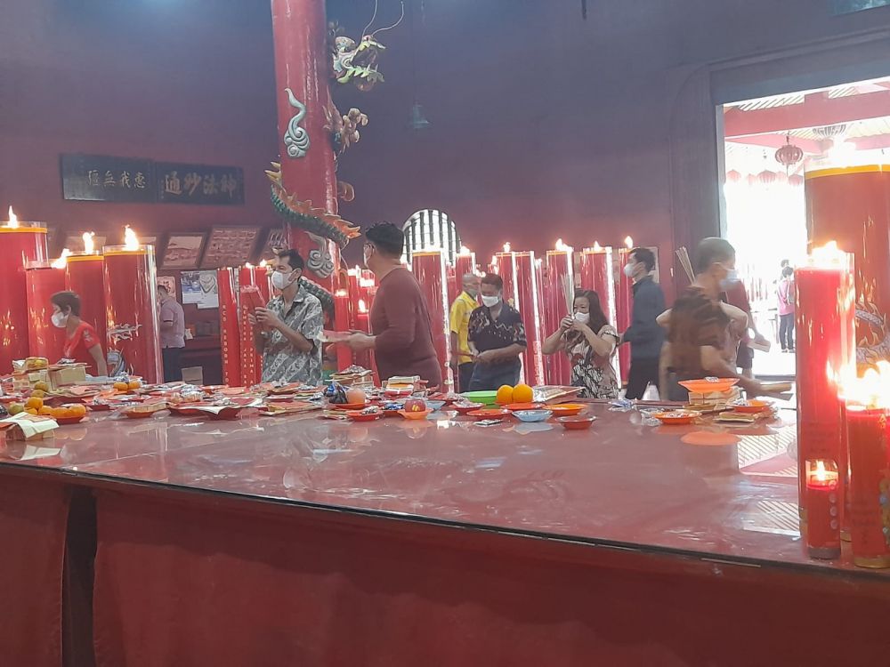 Meriahnya Perayaan Imlek di Klenteng Tua Pek Kong Jambi