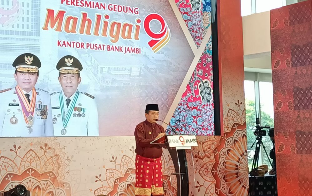 Gubernur Jambi Al Haris Resmikan Operasional Gedung Mahligai 9 Bank Jambi