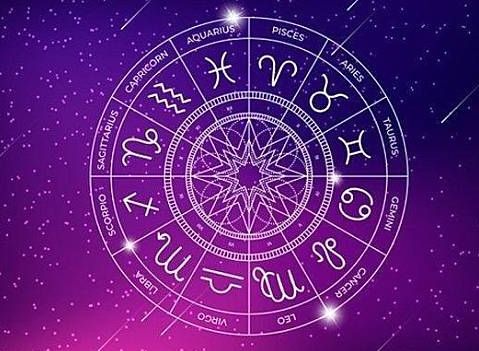 Ramalan Zodiak Cinta Kamis 17 Februari 2022, Hubungan Asmara Pisces Tampaknya tak Berjalan Romantis