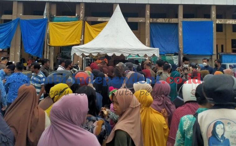 Dua Jam 400 Liter Minyak Goreng Ludes di Bungo, Ini Pelakunya