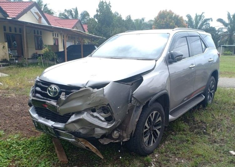 Diseruduk Fortuner, Pengendara Motor Tewas di Tempat