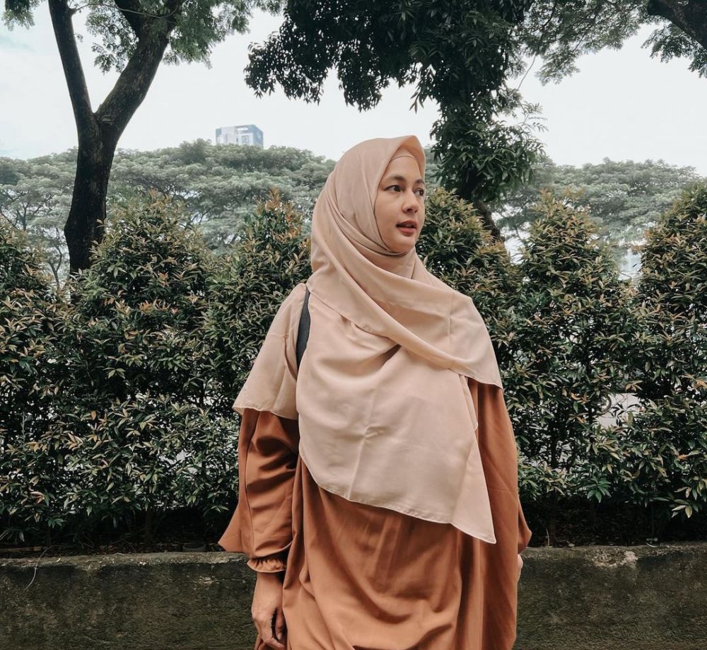 Posting Foto Berhijab, Paula Verhoeven Minta Doakan Dapat Hidayah