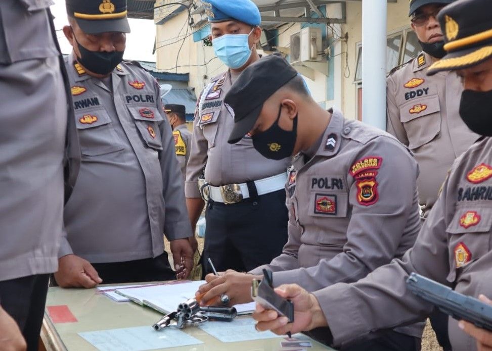 Usai Apel, Polres Batanghari Langsung Sidak Senja Api