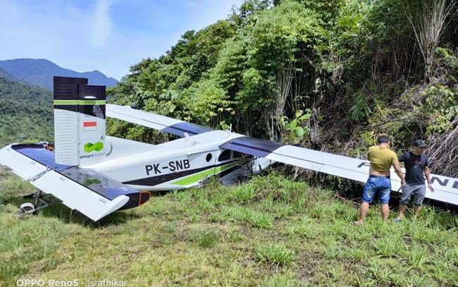 Tergelincir, Pesawat Smart Aviation Tabrak Pemukiman, Beruntung Tak Ada Korban