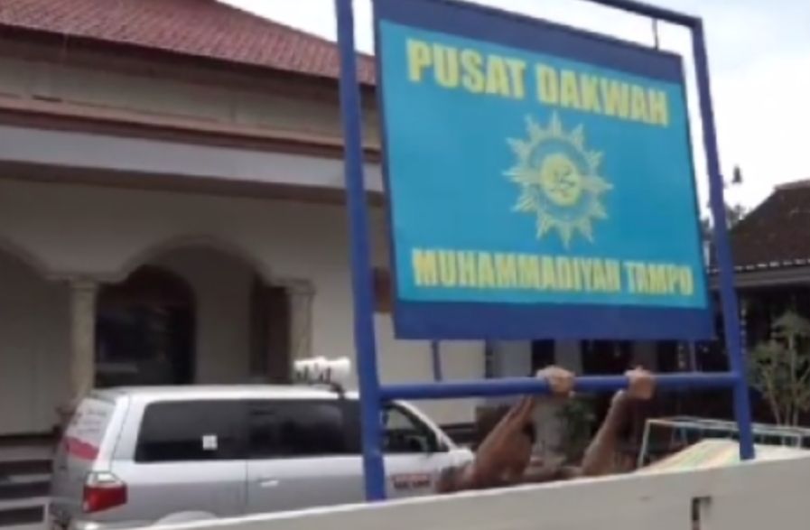 Di Banyuwangi, Plang Muhammadiyah Dicopot Paksa, Netizen: Apa Sengaja Masyarakat Dibikin Gaduh?