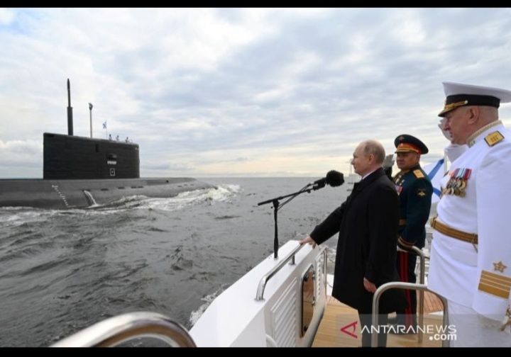 Ngeri! Vladimir Putin Perintahkan Kekuatan Nuklir Siaga Penuh