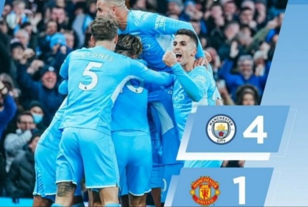 MU Kalah 1-4 dari Man City, Ini Reaksi Gary Neville