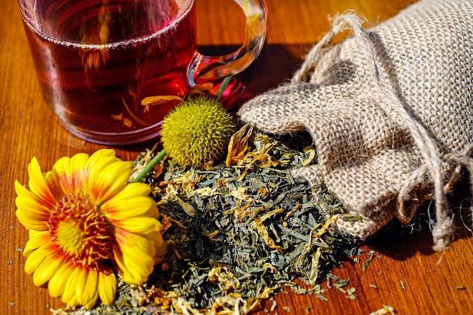 Susah Tidur? Ini 3 Teh Herbal yang Bikin Tidur Nyenyak