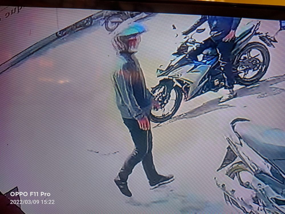 Terpantau CCTV Warga, Perampokan Motif Pecah Kaca Kembali Terjadi di Tebo