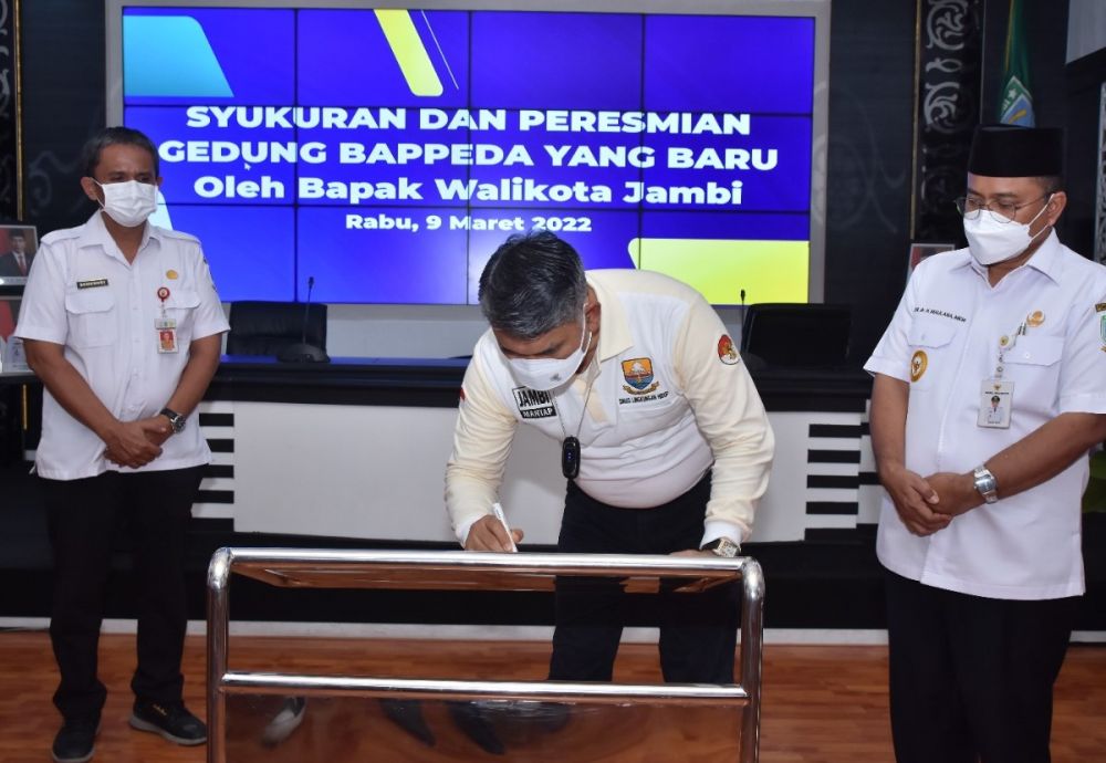 Resmikan Kantor Bappeda Kota Jambi, Wali Kota Jambi Sy Fasha Sebut Ingin Memberikan Kenyamanan ke Ka