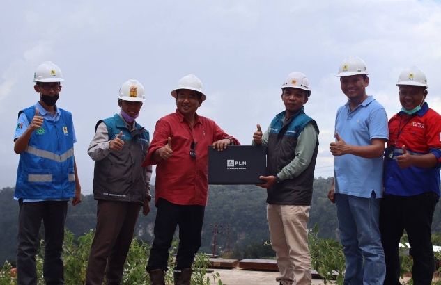 PLN UP3 Muarabungo Dukung Program Renewable Energy dengan Layani Multiguna Masa Konstruksi Pelanggan