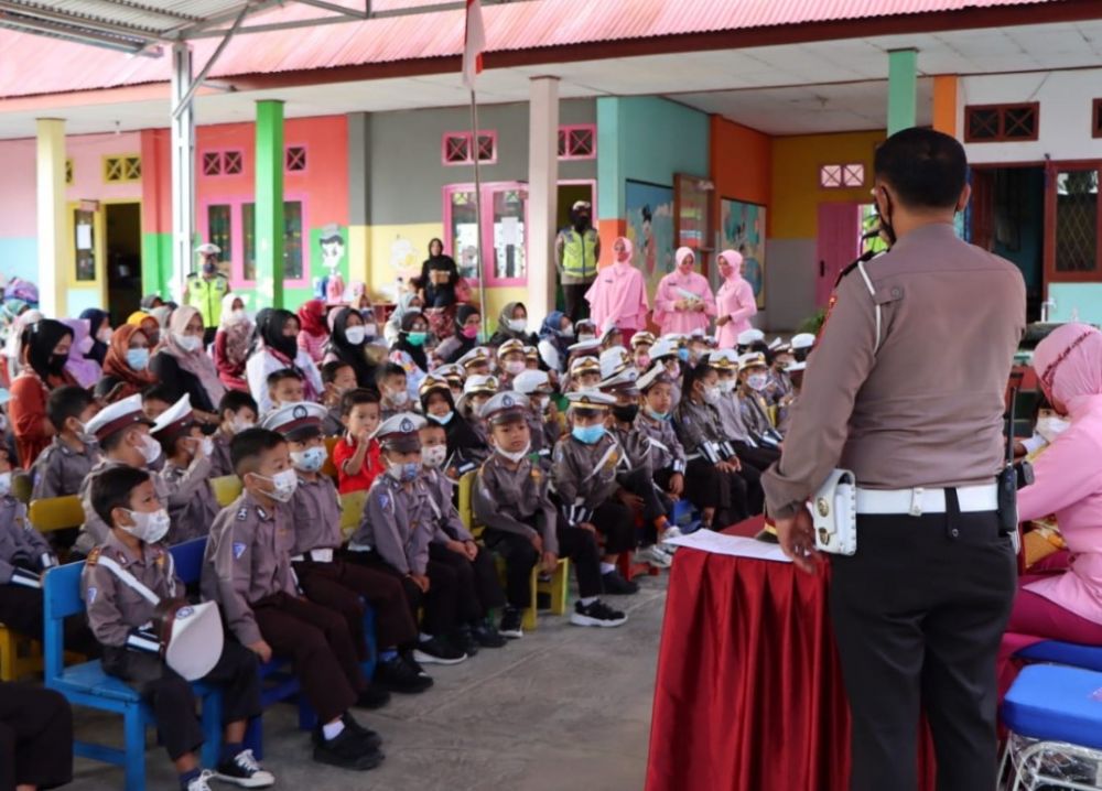 Satlantas Polres Bungo Perkenalkan Etika Berlalu Lintas, Lewat Polsana