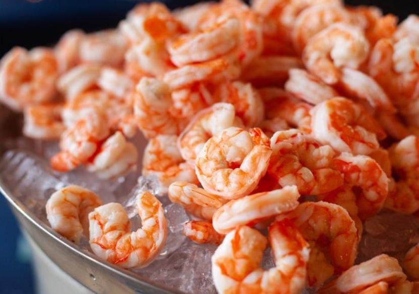 Nih, Tips Makan Udang Biar Gak Berdampak Buruk Bagi Kesehatan