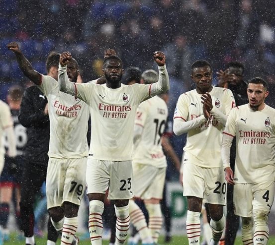 Gol Tunggal Ismael Bennacer Kokohkan Posisi Milan di Puncak Klasemen
