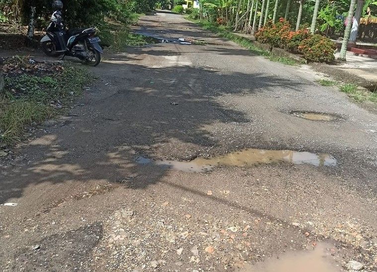 Banyak Jalan Perlu Dibenahi di Eka Jaya, 9 RT Jadi Target Bangkit Berdaya   