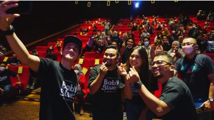 Hiburan Pelanggan, Telkomsel Gelar Acara Meet & Greet Nobar Film Baby Blues